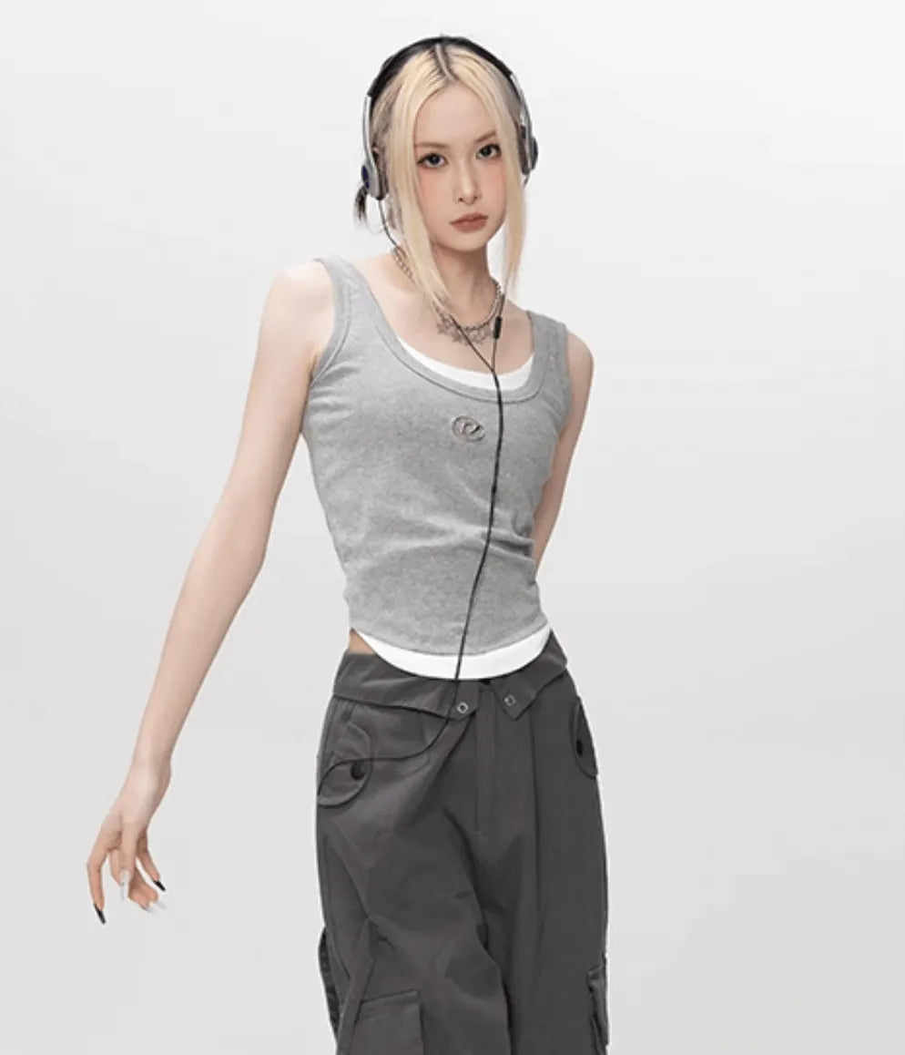 ブラックタンクトップロゴレイヤード風トップス PIX-TS-1697