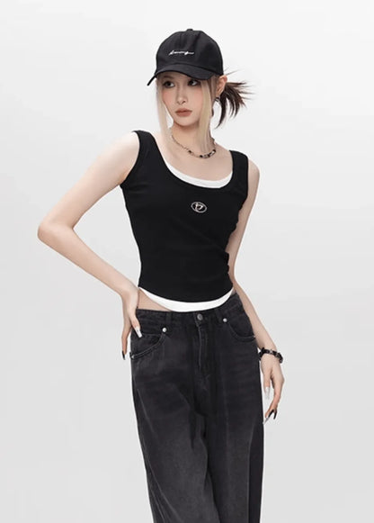 ブラックタンクトップロゴレイヤード風トップス　PIX-TS-1697